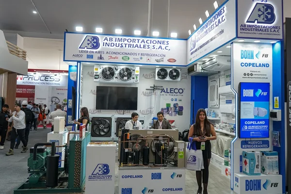 Puntodiez MDF Stand 49
