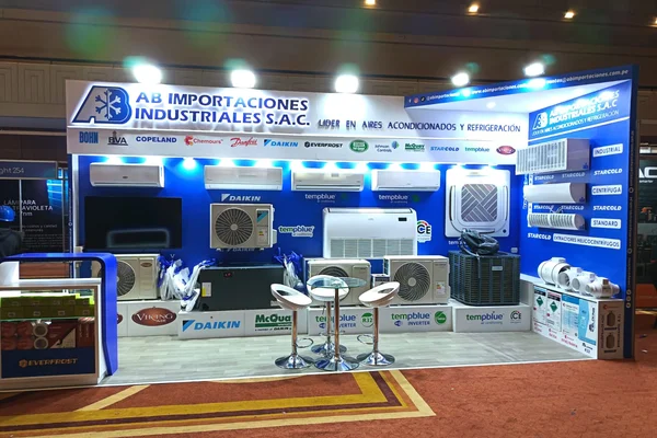 Puntodiez MDF Stand 60